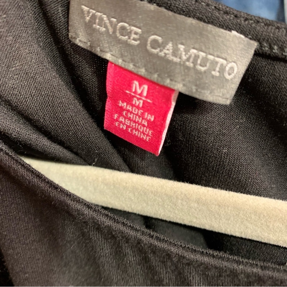 Vince Camuto‎ M Ruffled Top - Picture 4 of 6